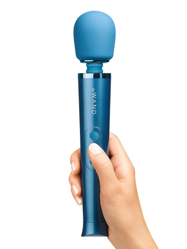 Le Wand Petite Rechargeable Body Massager Blue