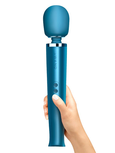 Le Wand Rechargeable Body Massager Blue