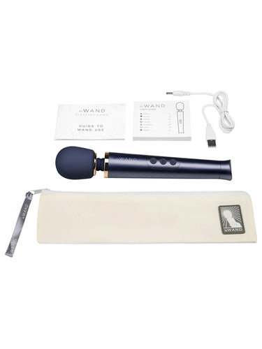 Le Wand Petite Rechargeable Body Massager Navy